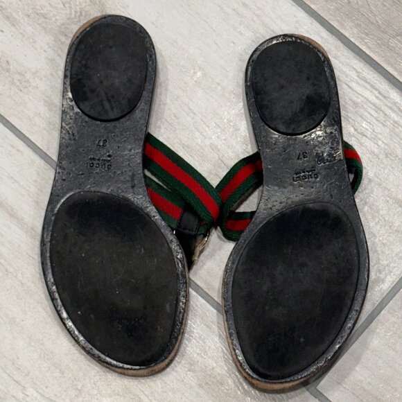 Gucci Authentic GG Logo Stripe Thong Sandals - Picture 8 of 14